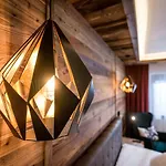 Tennenwirt Otel 3*