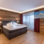 Otel Tennenwirt Söll