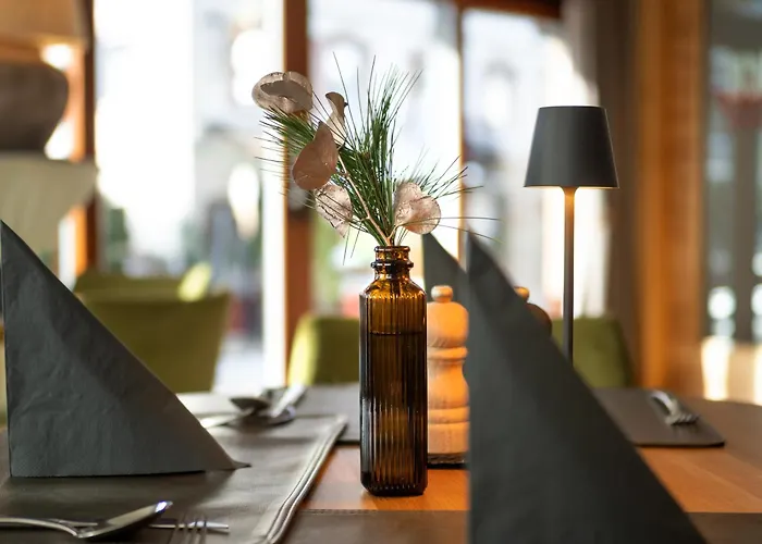 ホテル Tennenwirt